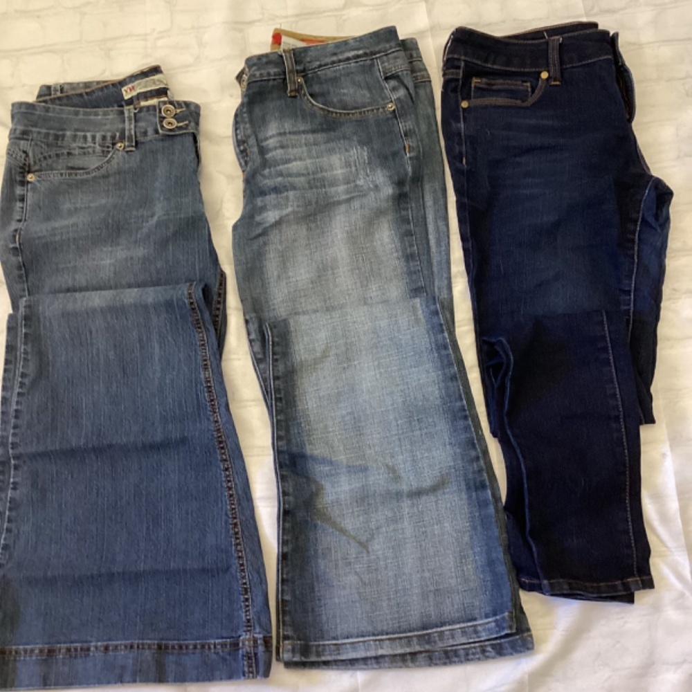 Mixed Jeans bundle ( Size 12-13) - Picture 2 of 6